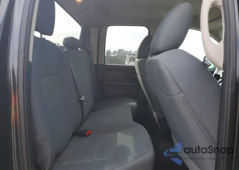 2016 Ram 1500 St z USA, uszkodzony, nr VIN 1C6RR7FT3GS367245